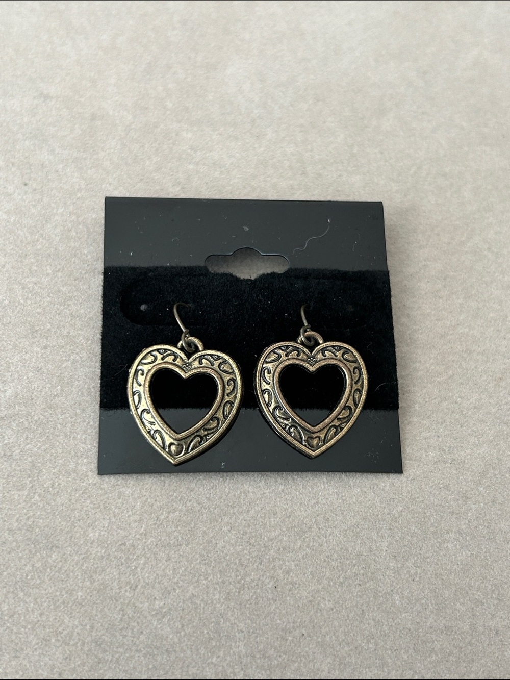 Vintage Style Heart Drop Earrings - Gold Tone